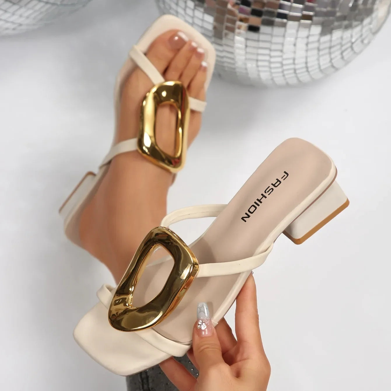 Elegant Women Sandals Sexy Designer Wedding Shoes Medium High Heels Open Toe Luxury Fashion Party Women Shoes Zapatos De Mujer