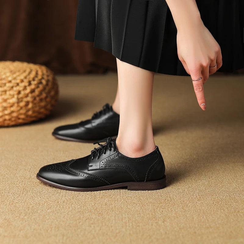 Women's New Round Head Burnt Flower Inner and Outer Leather Cowhide Lace up Large Low Heel Block Oxford Shoes