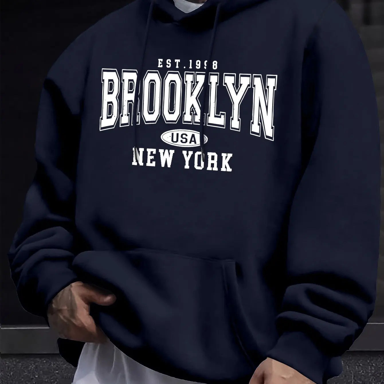 Men's autumn and winter casual fashion loose Brooklyn New York letter printed long sleeved hooded sweatshirt warm pullover BAZAARHUBO