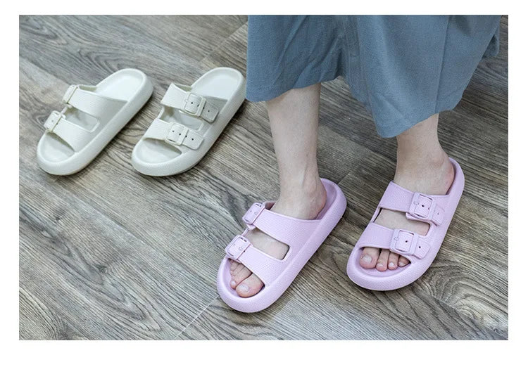 2024 Summer Thick Platform Cloud Men Slippers Fashion Buckle Soft Sole Slides Sandals Beach Non-slip Flip Flops Shoes for Women