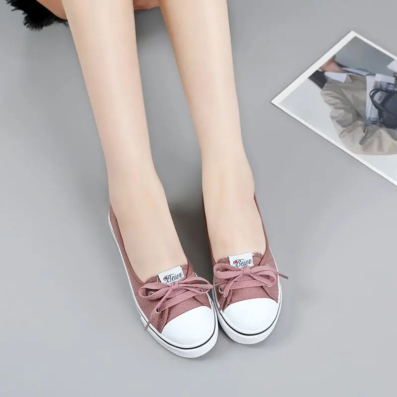 Red Women Footwear Flat Round Toe Black Canvas Ladies Shoes New Arrival 2025 Sale Cheap Vulcanized for Casual Urban 39 Walking A