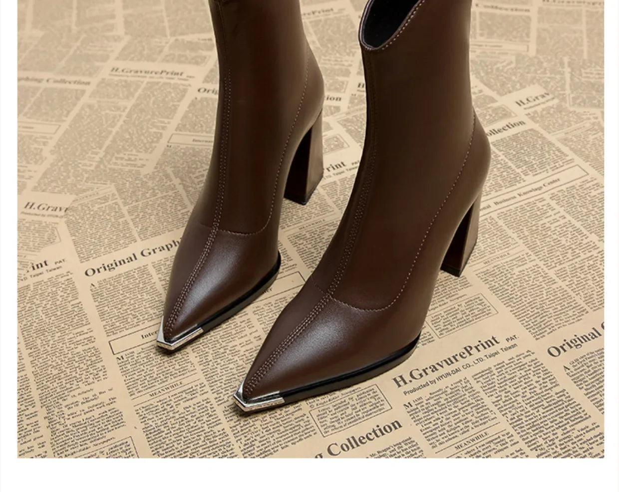 Spring 2024 New Women Ankle High Heels Shoes Zipper Chelsea Boots Brand Pointed Toe Boots Goth Designer Pumps Motorcycle Botas