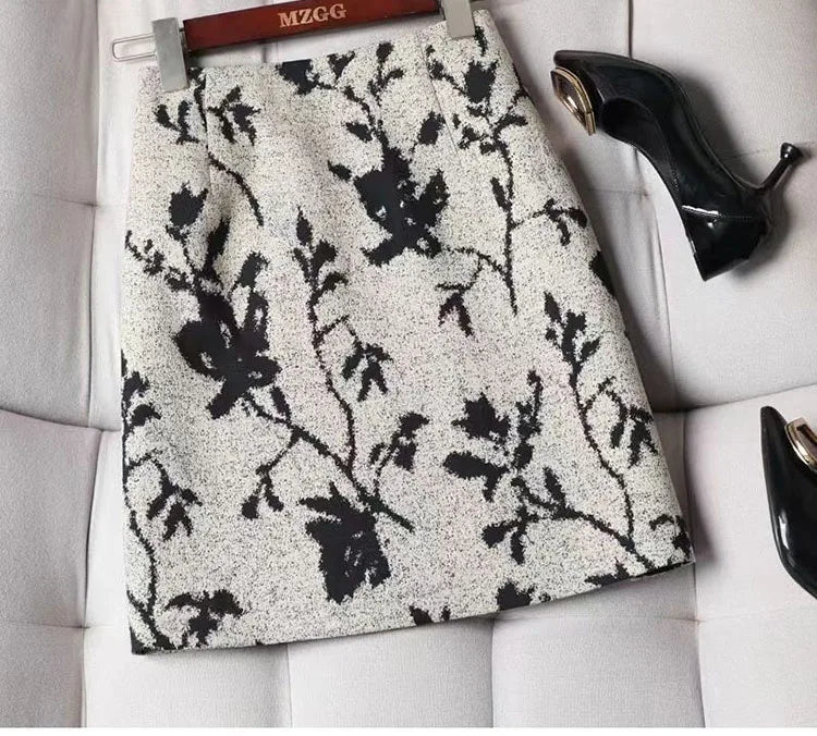 Autumn 2023 High Waist A-line Skirts Light Mature One Step Skirt Ladies Medium Length Retro Wrapped Hip Skirt Jacquard Skirt