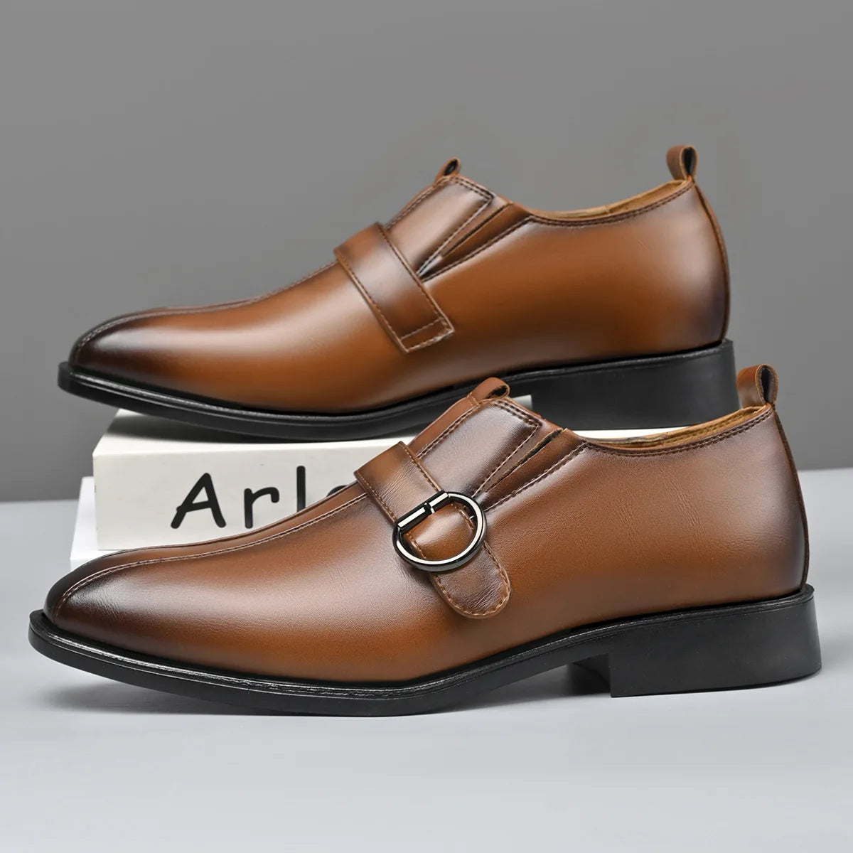 Designer Big Size 38-47 Men Dress Shoes Fashion Solid Color Wedding Shoes Male Spring Autumn Buckle Designer Man Leather Shoe
