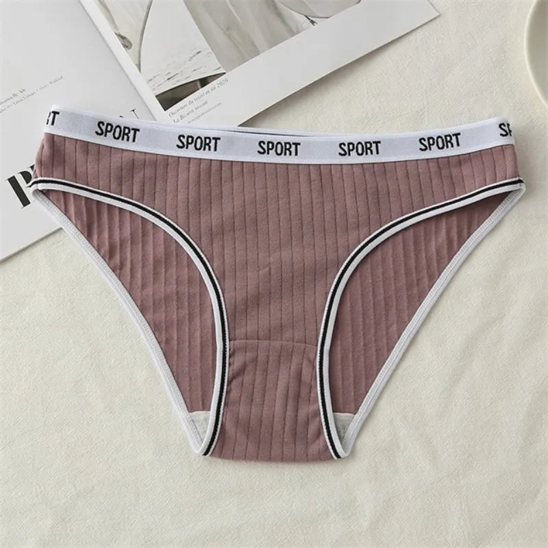Fashion Letter Women's Underwear Breathable Cotton Triangle Pants Mid Waist Sexy Comfortable Lingerie Bright Cute Girl Briefs