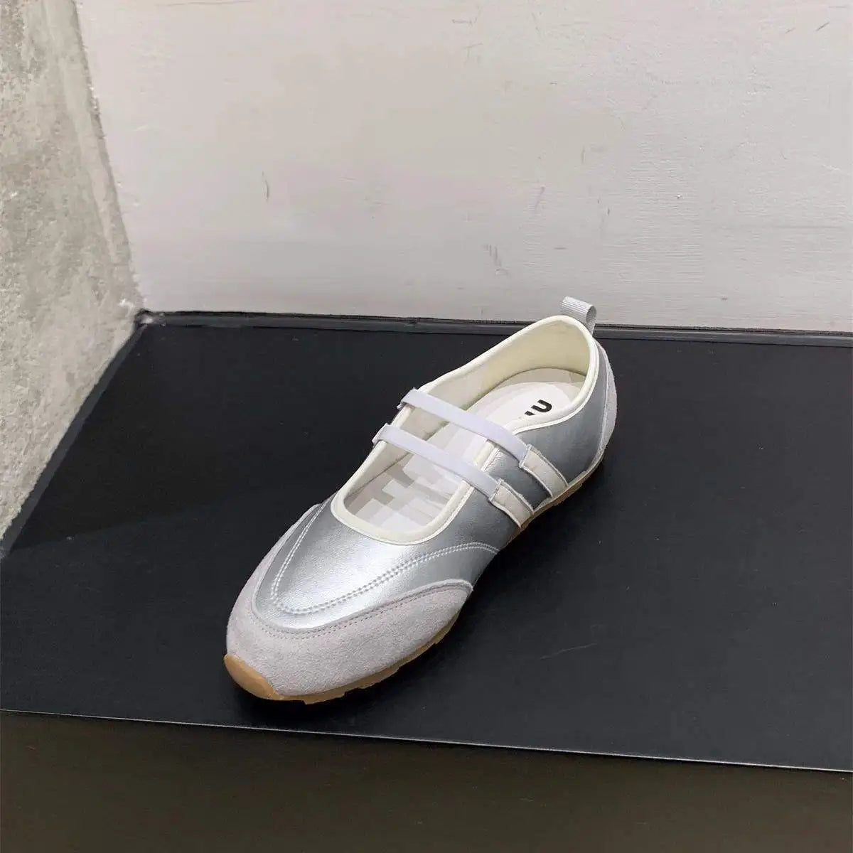 Flat Bottomed Retro Ballet Shoes for Women 2026 New Sports and Casual Shallow Mouth Vulcanized Shoes