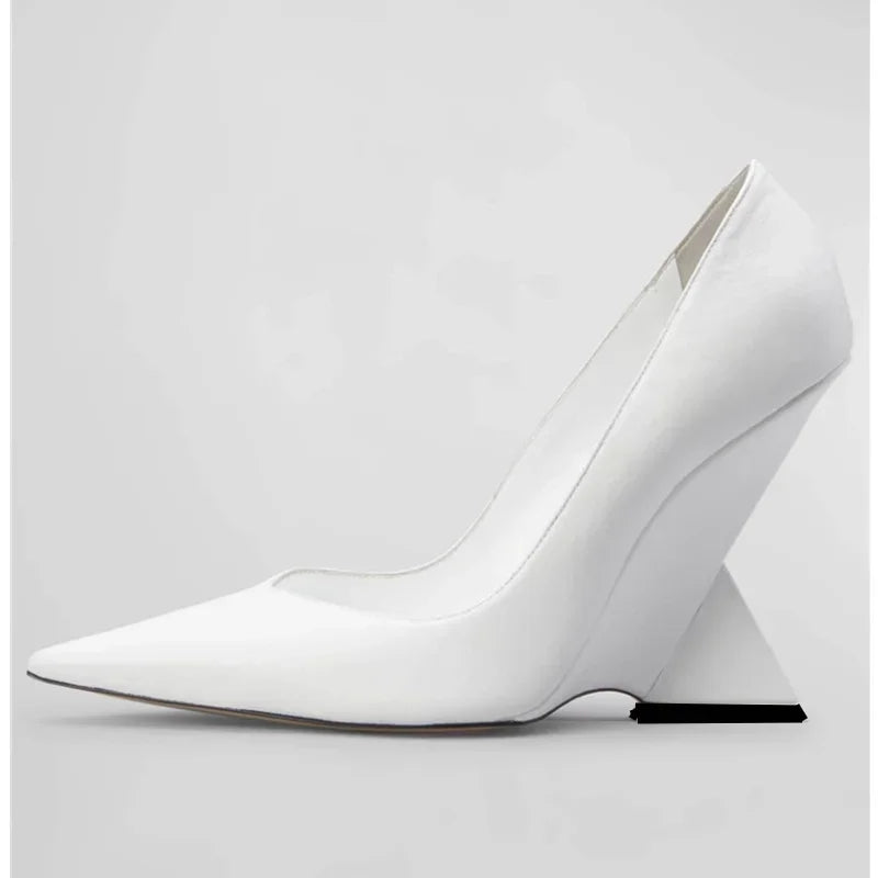 Summer 2024 New High Heels Thick Sole Thick Heel Lacquer Leather Shallow Mouth Pointed Fashion Sexy Women's Oversized Shoes