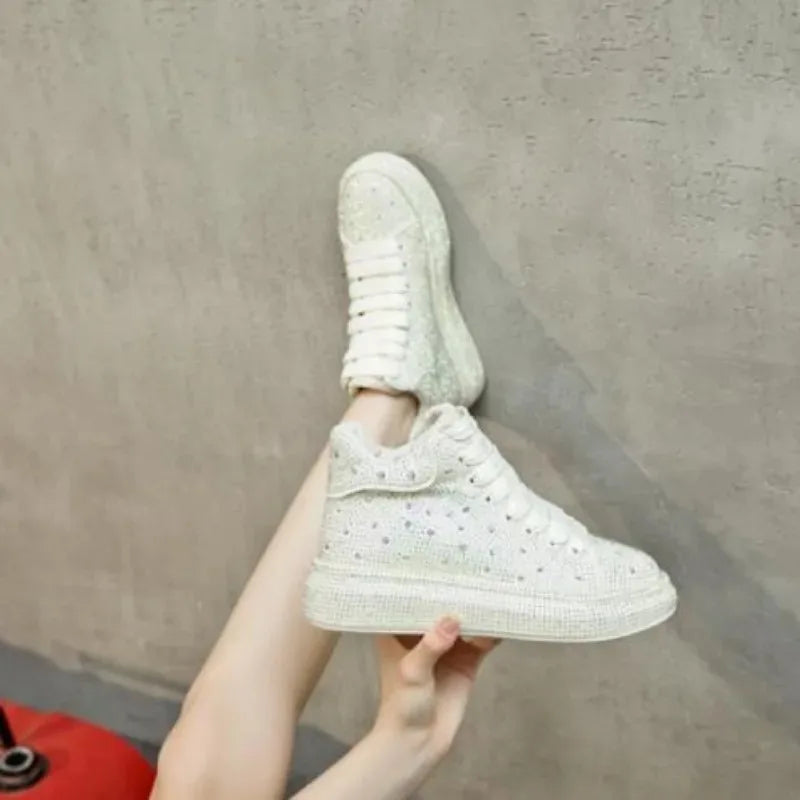 Hot Top Quality Winter Warm Fur Sneakers Sexy Women Skate Shoes New Rhinestone High Top Board Shoes Shiny Women's Casual Shoes