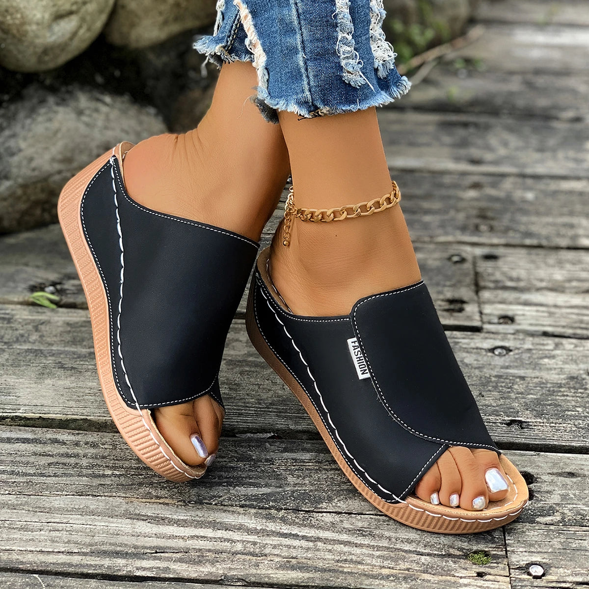 Minimalist Summer Women Sandals Fashion Thick Sole Wedge Heel Platform Slides Slip on Sandals Woman Slippers Female Footwear