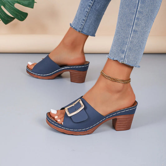 Women Sandals Summer New Fashion Soft Platform Shoes Ladies Chunky Heels Buckle Designer Slippers Outdoor High Heels Sandals