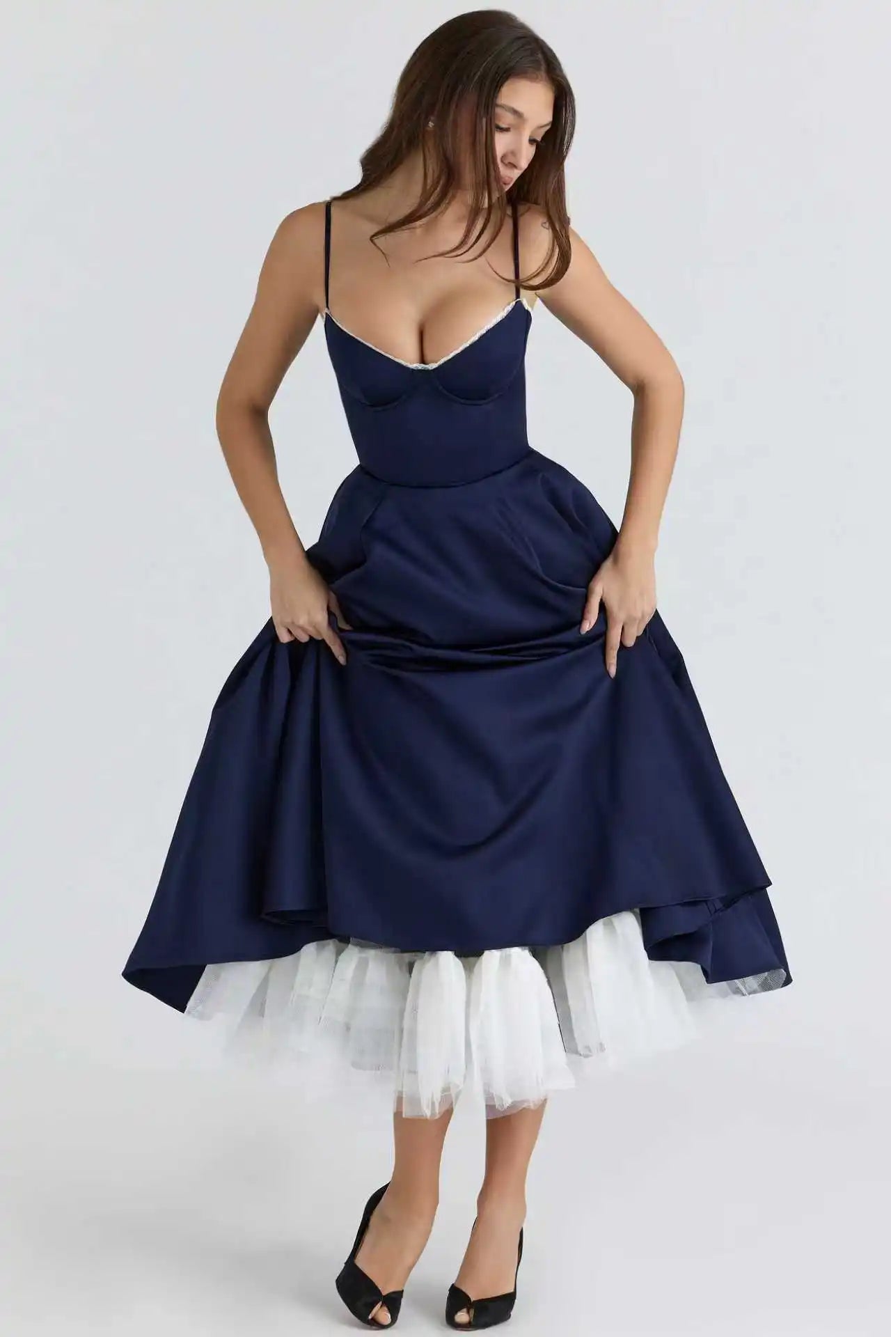 2026 Spring/summer High End Satin Strapless Heavy Industry French Waist Strap Sexy Hot Girl Medium Long Dress Women Elegant