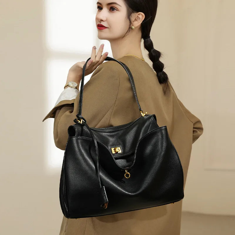 2026 large Genuine leather shoulder bag armpit top layer cowhide large capacity women's commuting high-end tote bag