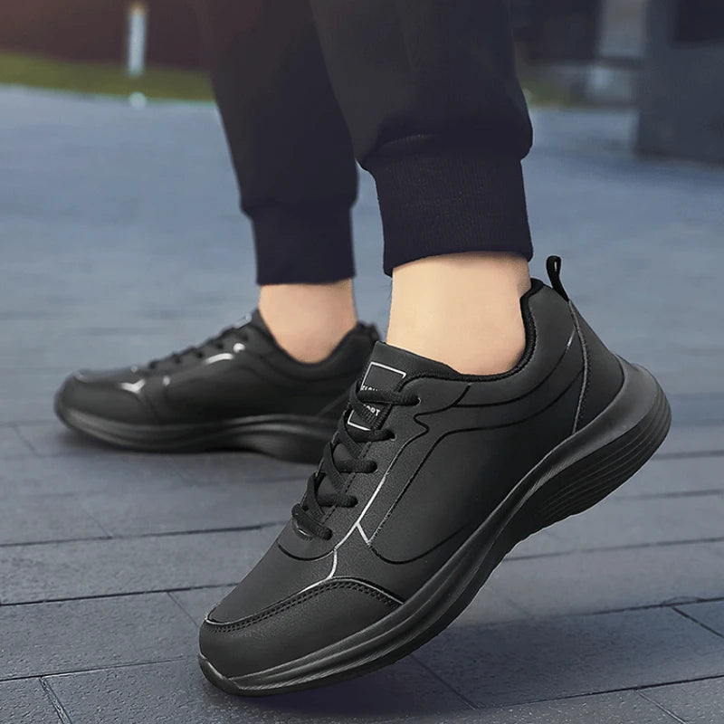 Men's Sneakers Lightweight Running Shoes New Breathable Non-slip Casual Shoes Lace Up Soft Men Walking Shoes Outdoor Tennis Shoe