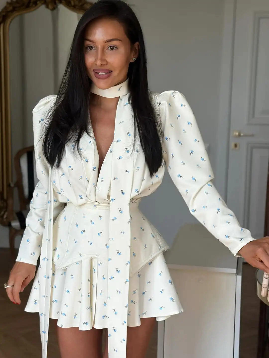 Elegant Floral Printed Waist-cinched Mini Dress Women Pleated Deep V-neck Long Sleeve Button-front Dresses Fashion Party Robe
