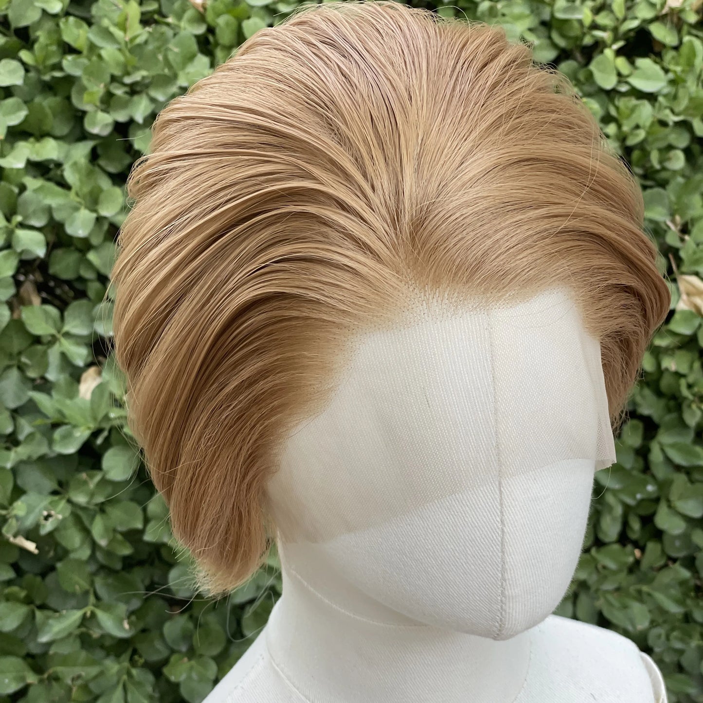 Short Bob Cut Cosplay Wigs for Men Honey Brown Women Free Part Wig Glueless 13x4 Synthetic Lace Front Wigs Natural Hairline 150%