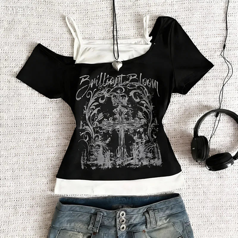 Woman T-Shirt Black Y2k Tops Print Anime Graphic Tees Harajuku Sexy Women Kawaii Emo Grunge Hot Spice Girls Goth Kpop 2000s Cute
