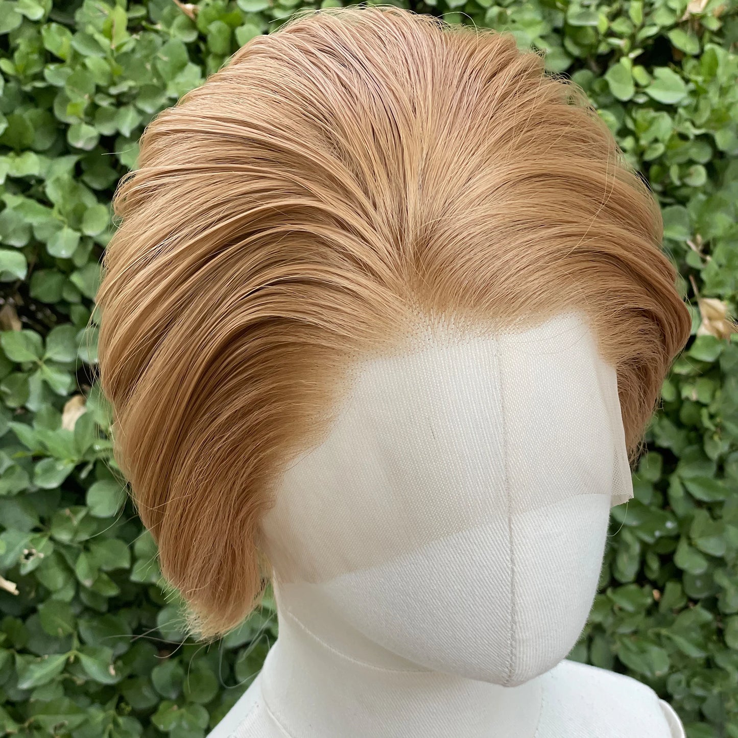 Short Bob Cut Cosplay Wigs for Men Honey Brown Women Free Part Wig Glueless 13x4 Synthetic Lace Front Wigs Natural Hairline 150%