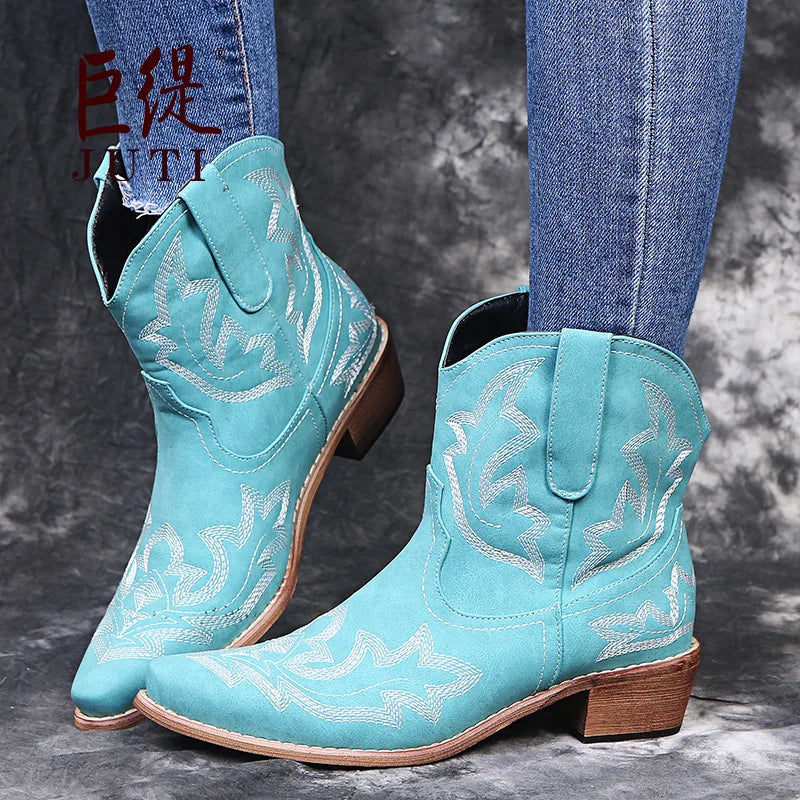 Casual Autumn Winter Western Cowboy Ankle Boots Women Snake Leather Cowgirl Booties Short Cossacks botas High Heels Shoes