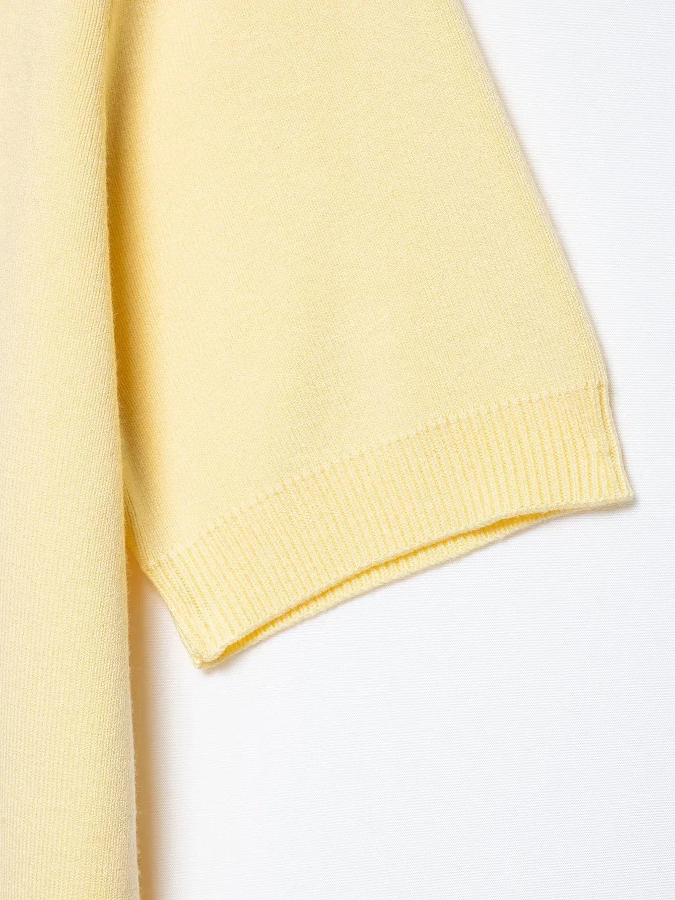 KONDALA Casual Butter Yellow Knit Cardigan Short Sleeve O Neck Flower Buttons Top Fashion 2026 Summer Holiday Women Knit Outwear