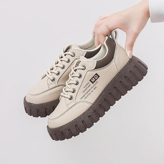 2026 New Style Women's Spring Casual Shoes Campus Style Student Designer Platform Shoes Fashion Women Versatile Leather Sneakers