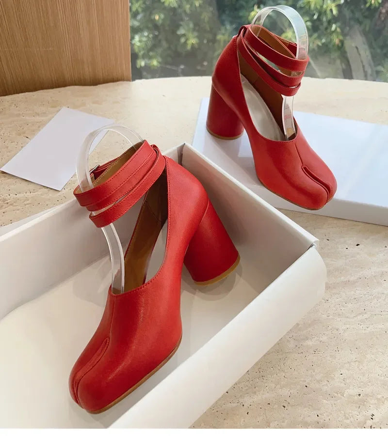 Vintage Spring Fashion Slipt Toe Tabi Women Pumps Chunky Round Heeled Ankle Strap High Heels Patent Leather Party Shoes