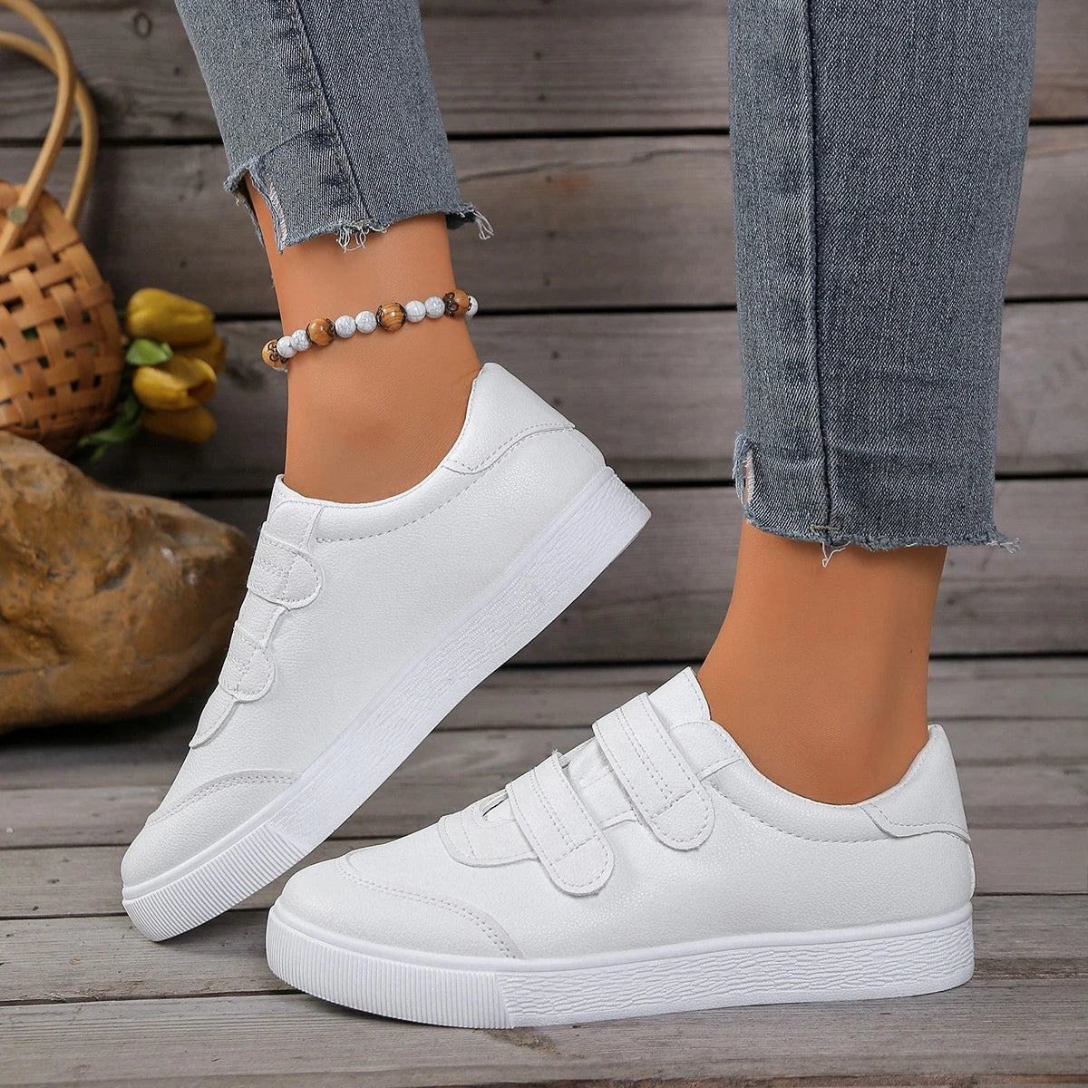 *Spring and Autumn New Elegant Thick soled Sports Leisure Shoes Fashionable Hot Selling Comfortable Running Flat Shoes for Women