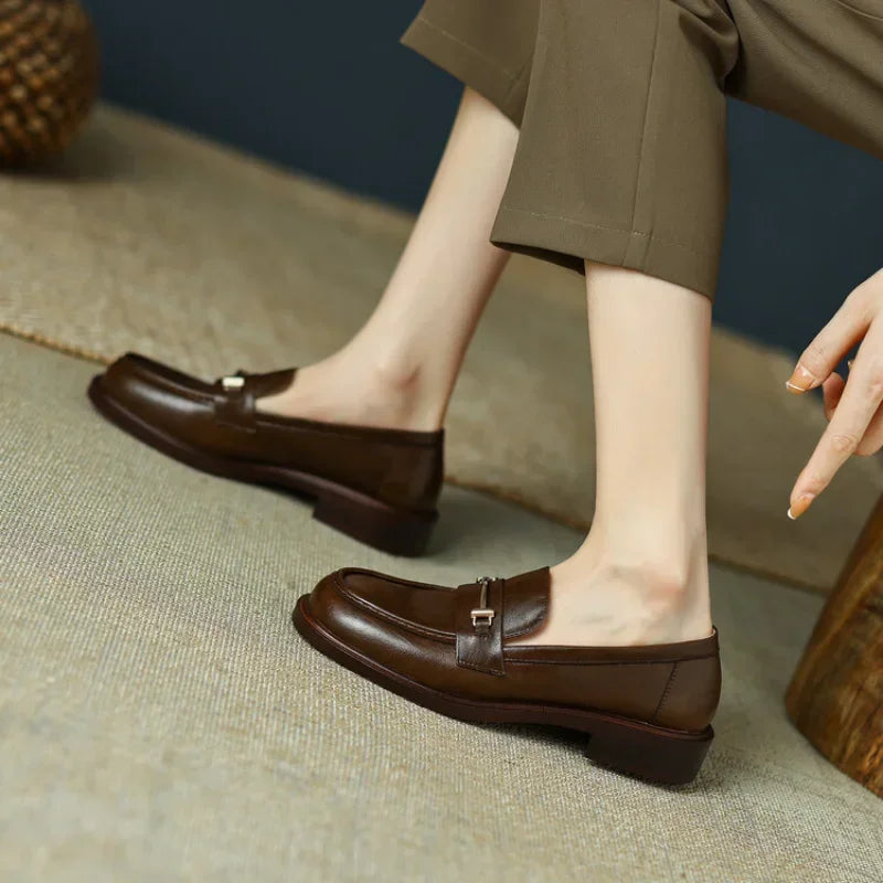 Ochanmeb Natural Leather Loafers Flat Shoes Women Brand Metal Chain Round Toe Slip-ons Flats Ladies Casual Creepers Moccasins 40