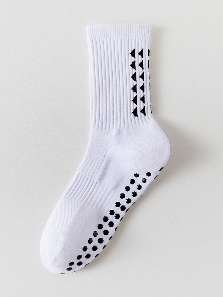 2 pairs of star sized professional short football socks for men, midsole anti slip sports socks, comfortable and sweat absorbing