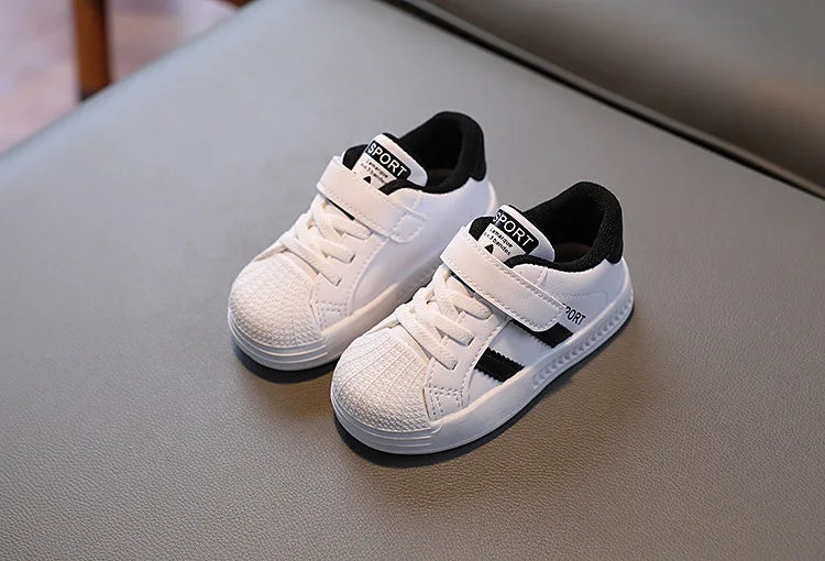Kids Casual Shoes Sneakers Boys Sport Breathable Tennis Sneaker Baby Children Girls Shoes Spring Fashion White Flat Running Shoe