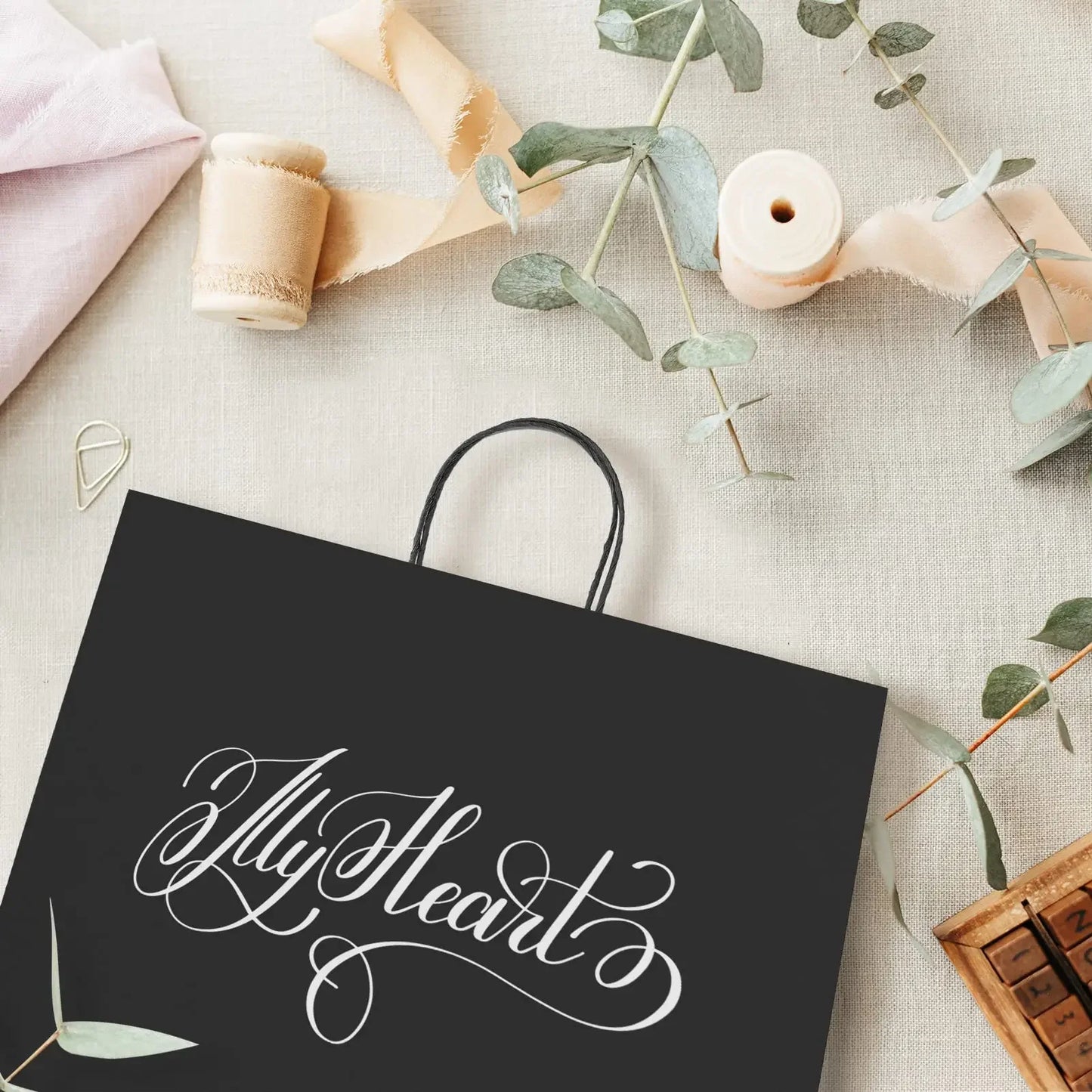 Black Paper Gift Bags 20/40Pcs Small Kraft Paper Bags with Handles for Small Business Christmas Wedding Party Favor Bags 5 Size