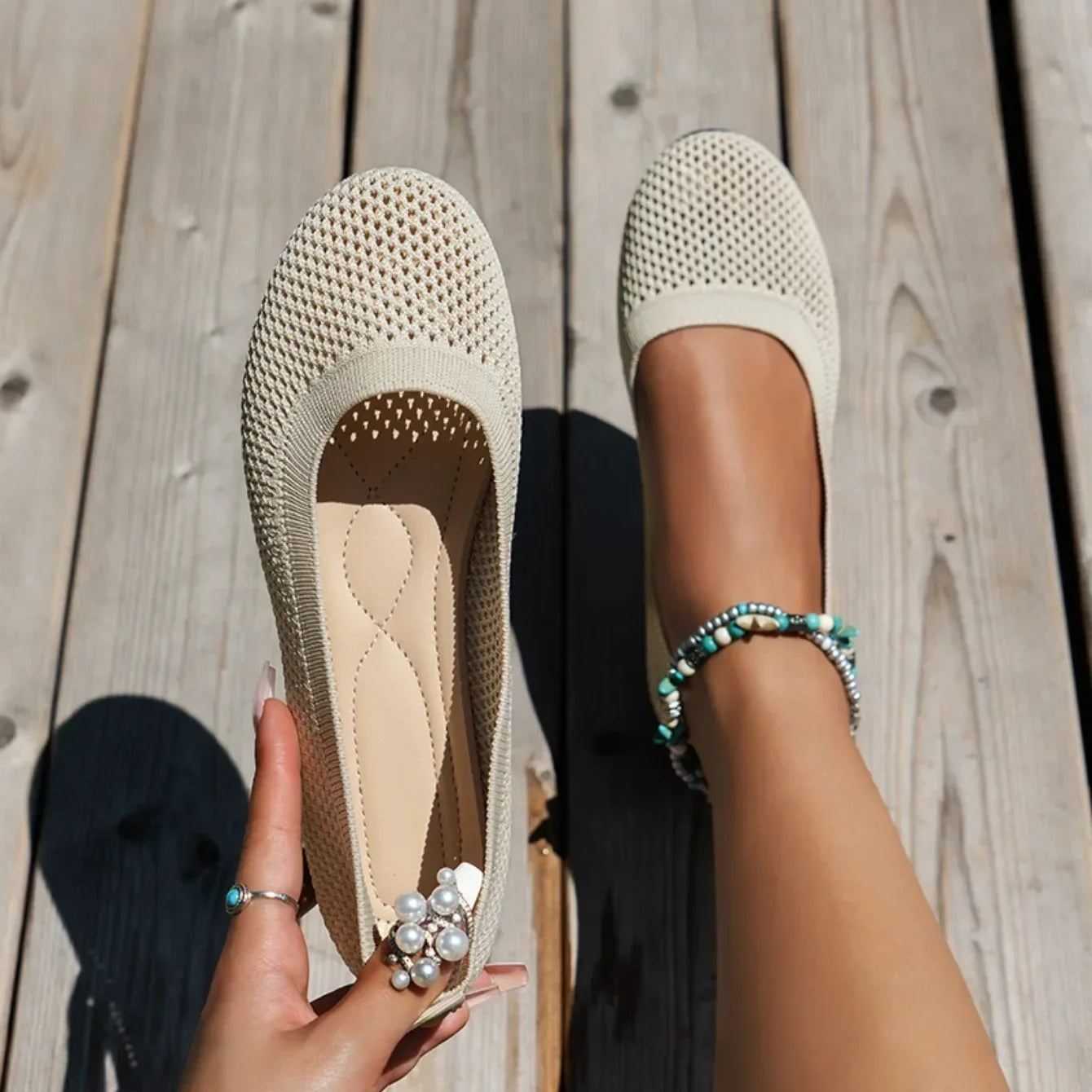 Women Round Toe Flat Shoes Solid Color Knitted Slip on Shoes Casual Breathable Ballet Flats Women Mesh Flat Shoes Loafers Woman