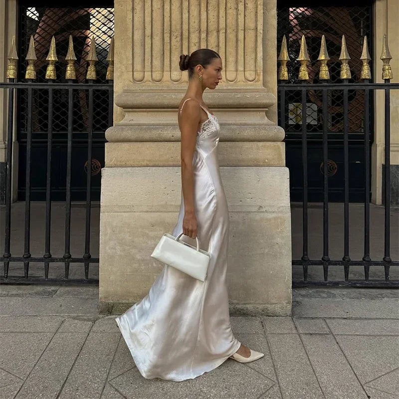 Women V-neck Satin Sling Maxi Dress Sexy White Lace Patchwork Sleeveless Backless Slim Gowns 2026 Evening Party Chic Dresses New