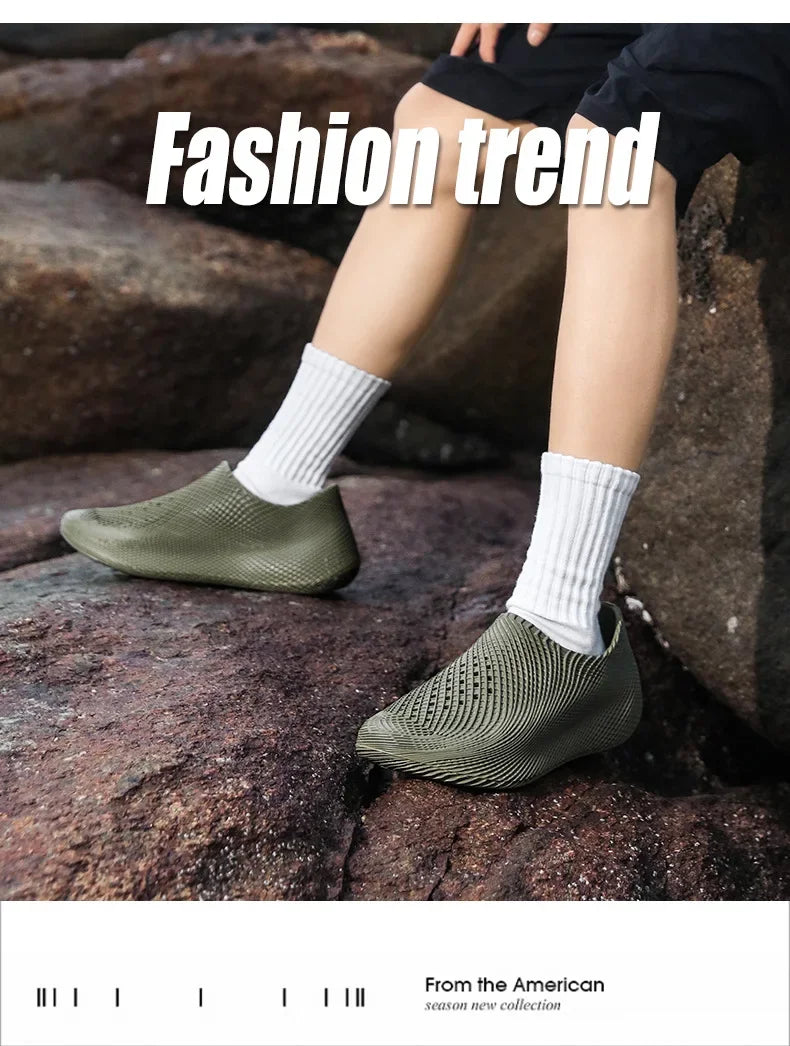 Designer Lightweight Luxury Summer New 3D Hole Hole Shoes Full Wrap Couple Casual Sandals Outdoor Beach Shoes for Men
