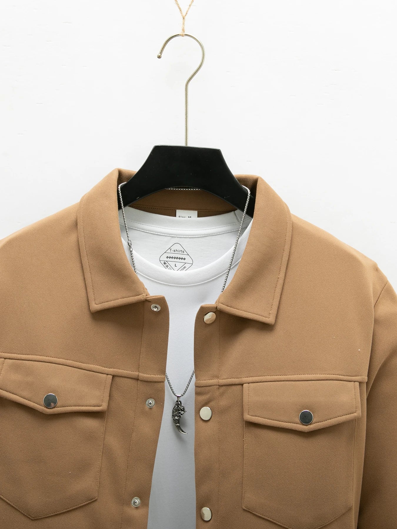 Men's Casual Turn Down Collar Button Up Jacket with Flap Pockets Lightweight Shacket