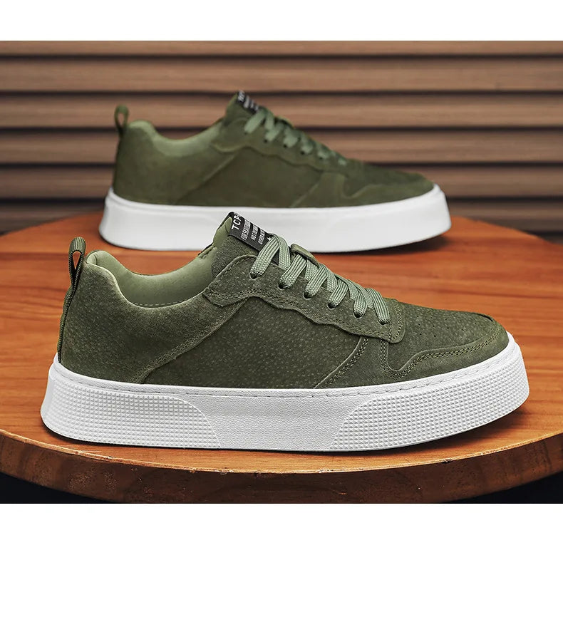 Board Shoes for Men Trendy Flat Shoes Lightweight Comfortable Sports Men Shoes Soft Outdoor Walking Shoe Zapatos Para Hombres