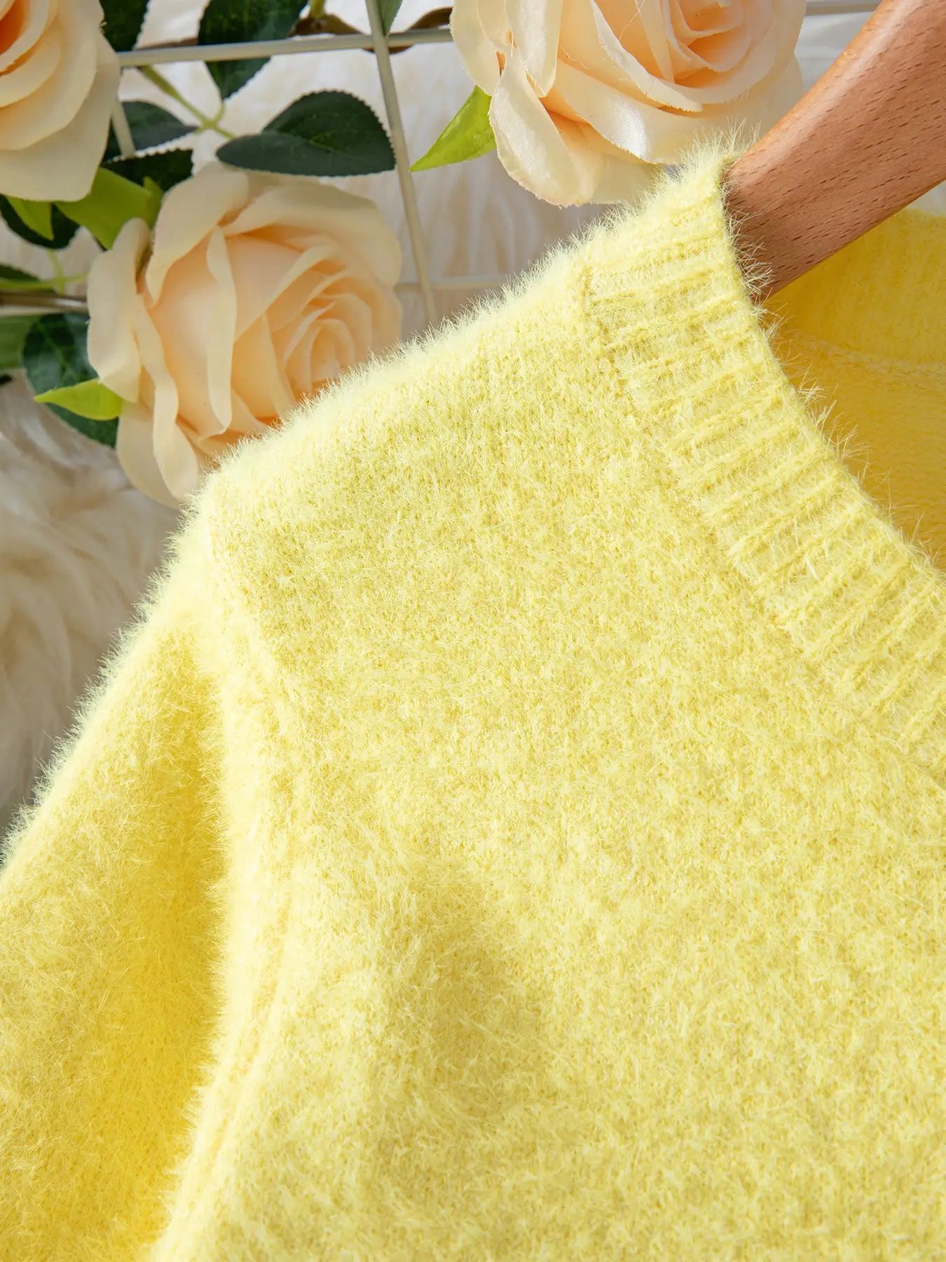 Autumn Winter Fashion Yellow Cardigan Women Heart Button Long Sleeve Knit Sweater Outerwears