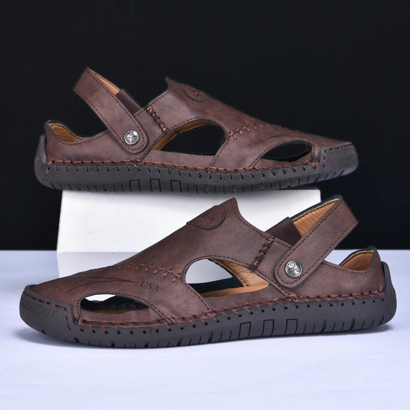 New Handmade Summer Sandals Men Breathable Leather Shoes Man Outdoor Men Sandals Antiskid Beach Sandals Hollow Shoes Footwear
