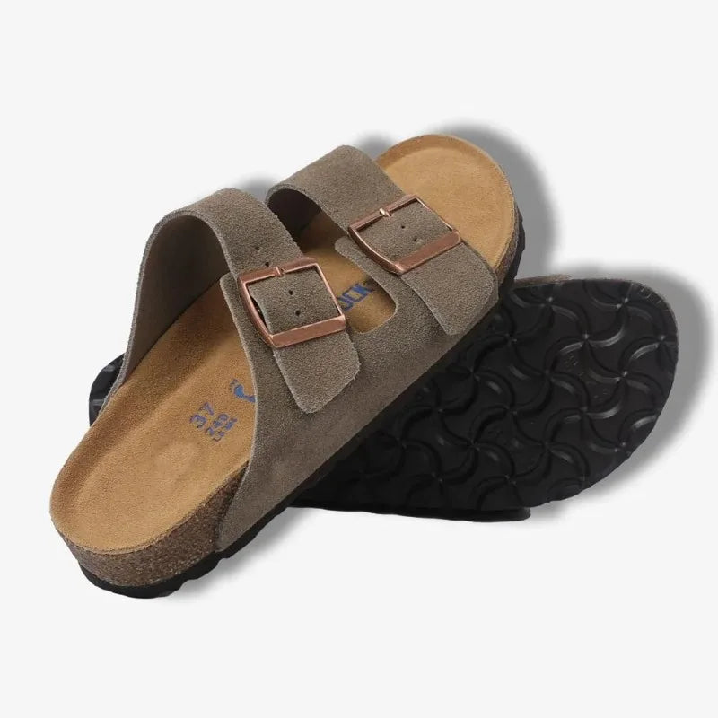 High Quality Leather Sandals for Men and Women CasualComfortable Anti-Slip Spring and Autumn Beach Shoes for Fashion Slippers