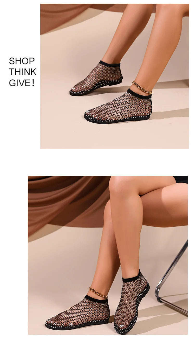Summer Large Size Women Round Toe Flat Bottom Sandals Hollow Short Boots Water Diamond Sexy Flat Bottom Fashion Banquet Slippers