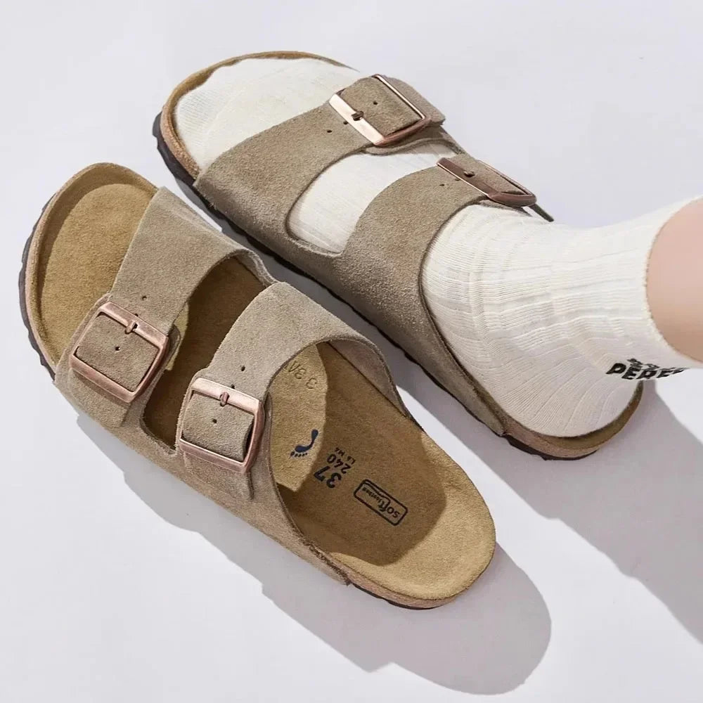 High Quality Leather Sandals for Men and Women CasualComfortable Anti-Slip Spring and Autumn Beach Shoes for Fashion Slippers