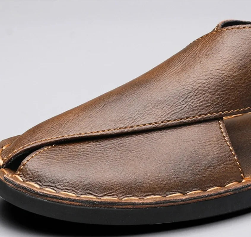 Sandals Men Summer Genuine Leather Mens Shoes Youth Beach Shoes Lightweight Breathable Slippers Men's Sandal Low Top Mens Shoes