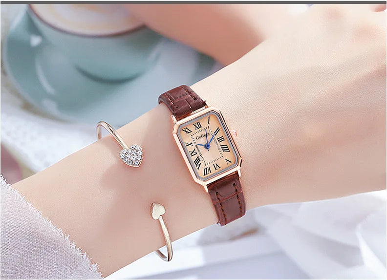 Fashion Retro Digital Dial Casual Watches Square Leather Strap Fashionable Clock Quartz Wristwatch for Women Gift