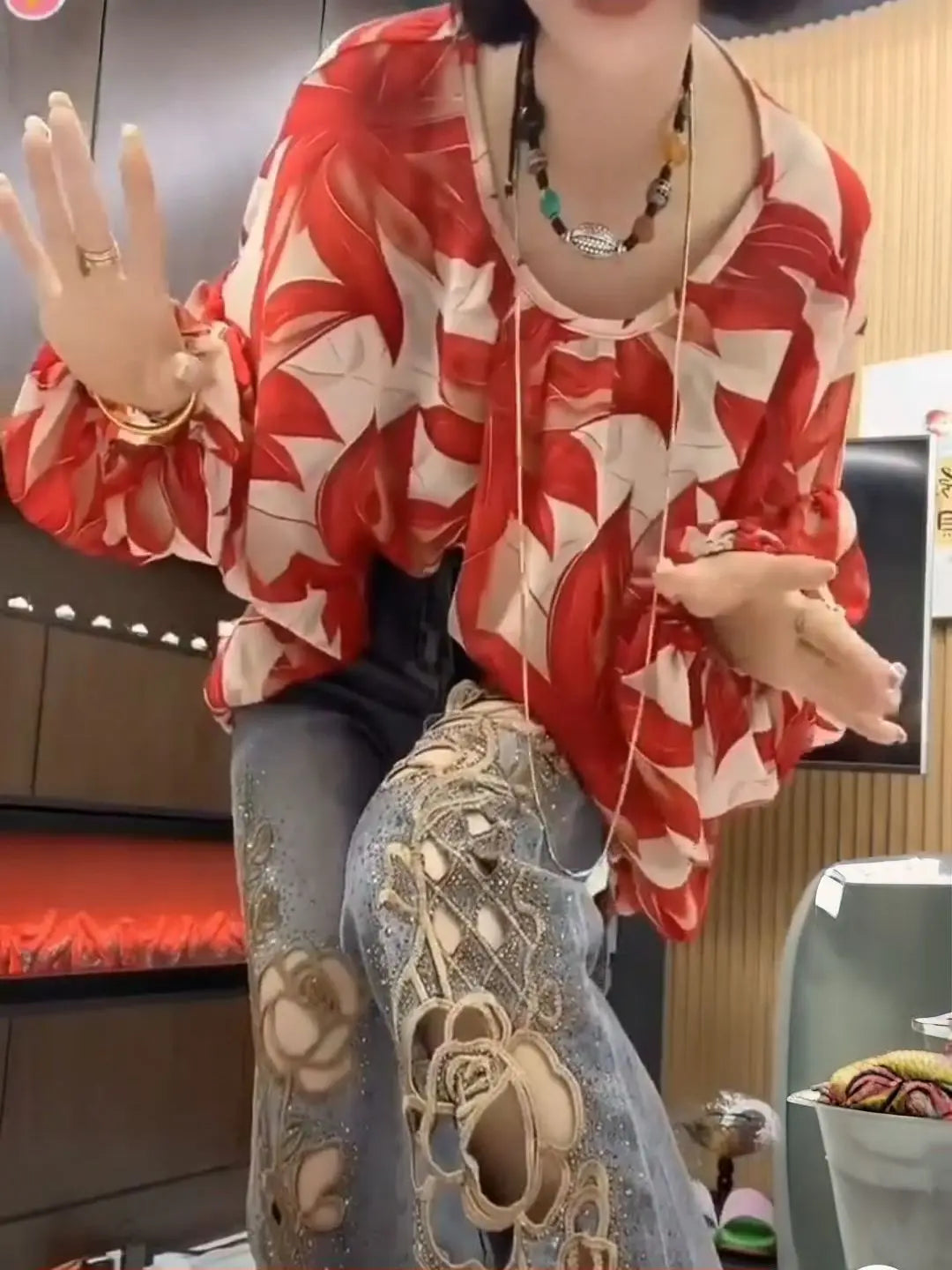 2025 Summer Women New Heavy Industry Hollow Embroidered Jeans Women High Waist Skinny Fashion Versatile Nine-Point Flared Pants