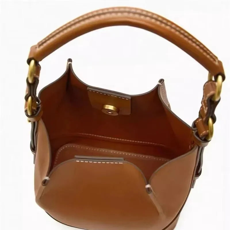New Women's Large Capacity Bucket Bags with Wide Shoulder Strap Single Shoulder Handbag Drawstring Handheld Crossbody Bags