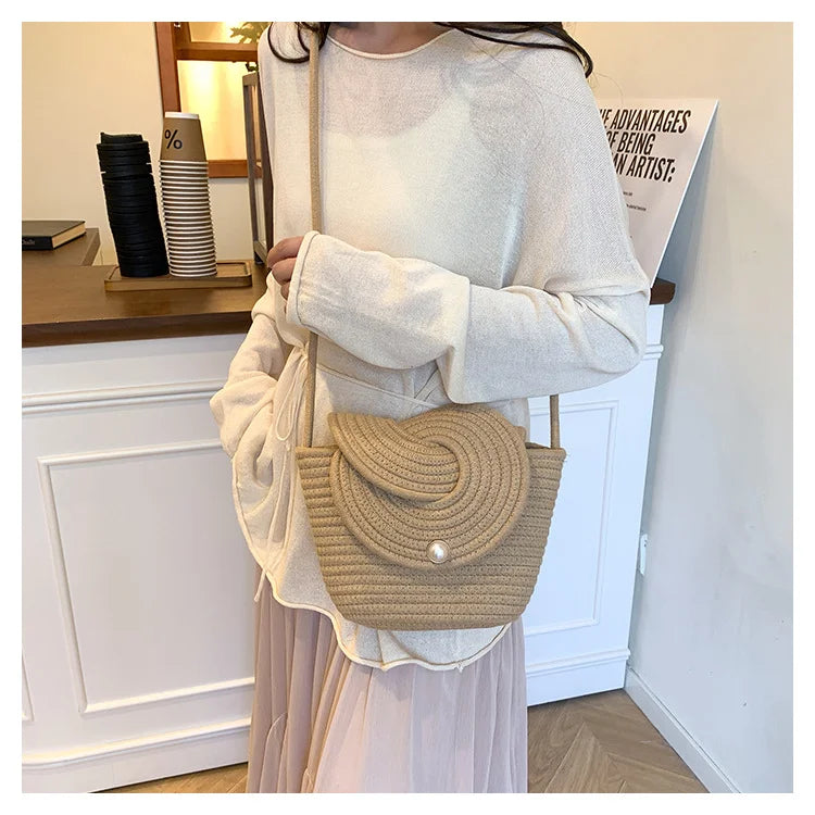 Popular Hand-woven Bags for 2025 Summer, Versatile Single-shoulder Crossbody Bags, Ins Beach Vacation Bags