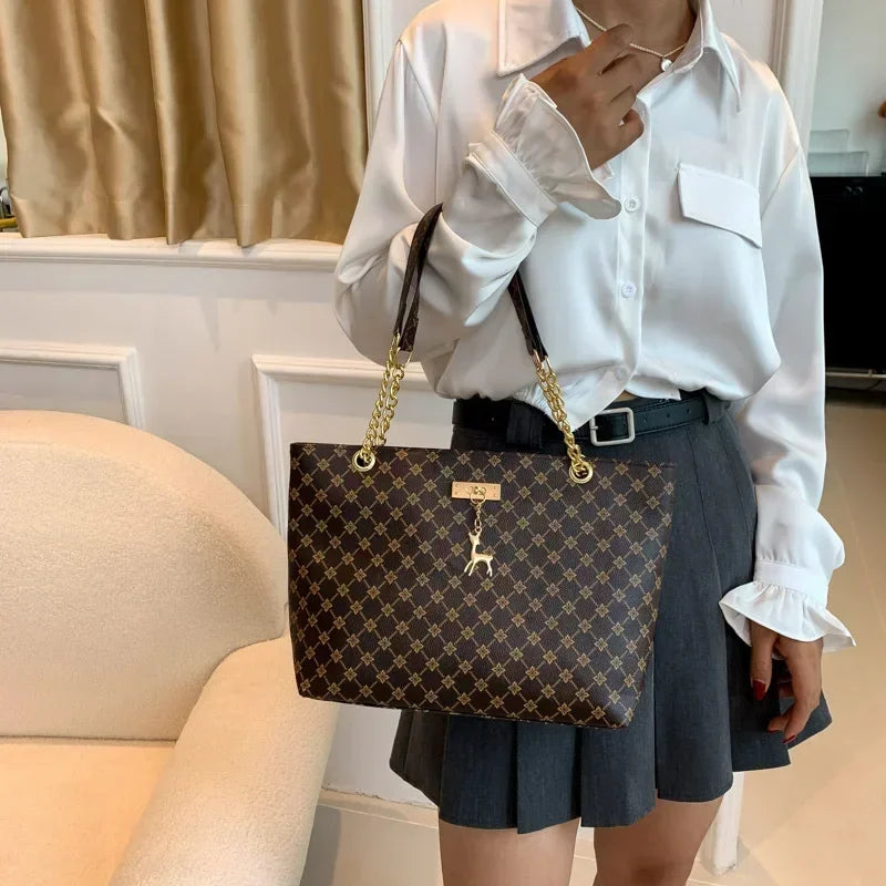 Presbyopic Handbag Luxury Design Large Capacity Handbag Women Fashion Printing Shoulder Bag Trendy Shopping Bag With Pendant