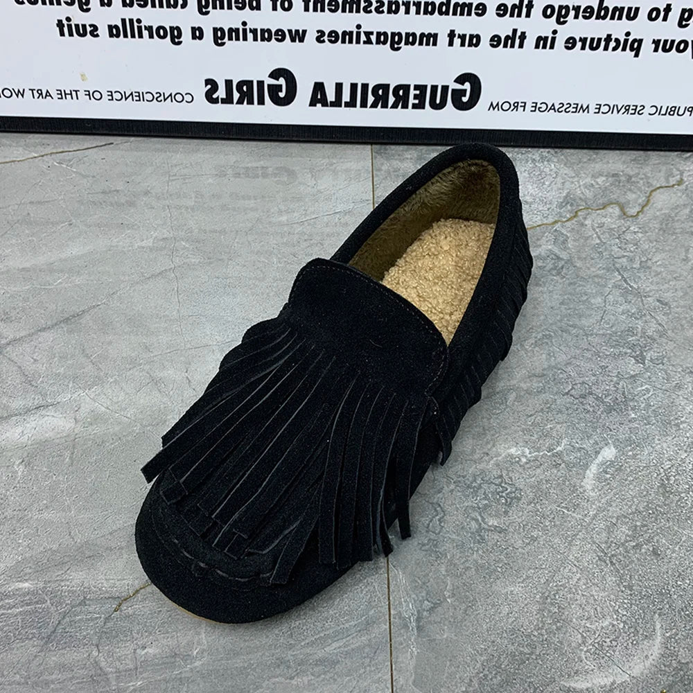 Fahsion Women Loafers Plus Size Warm Fur Women Flats Shoes Antislip Casual Women Mullers Plush Leather Tassels Women Shoes