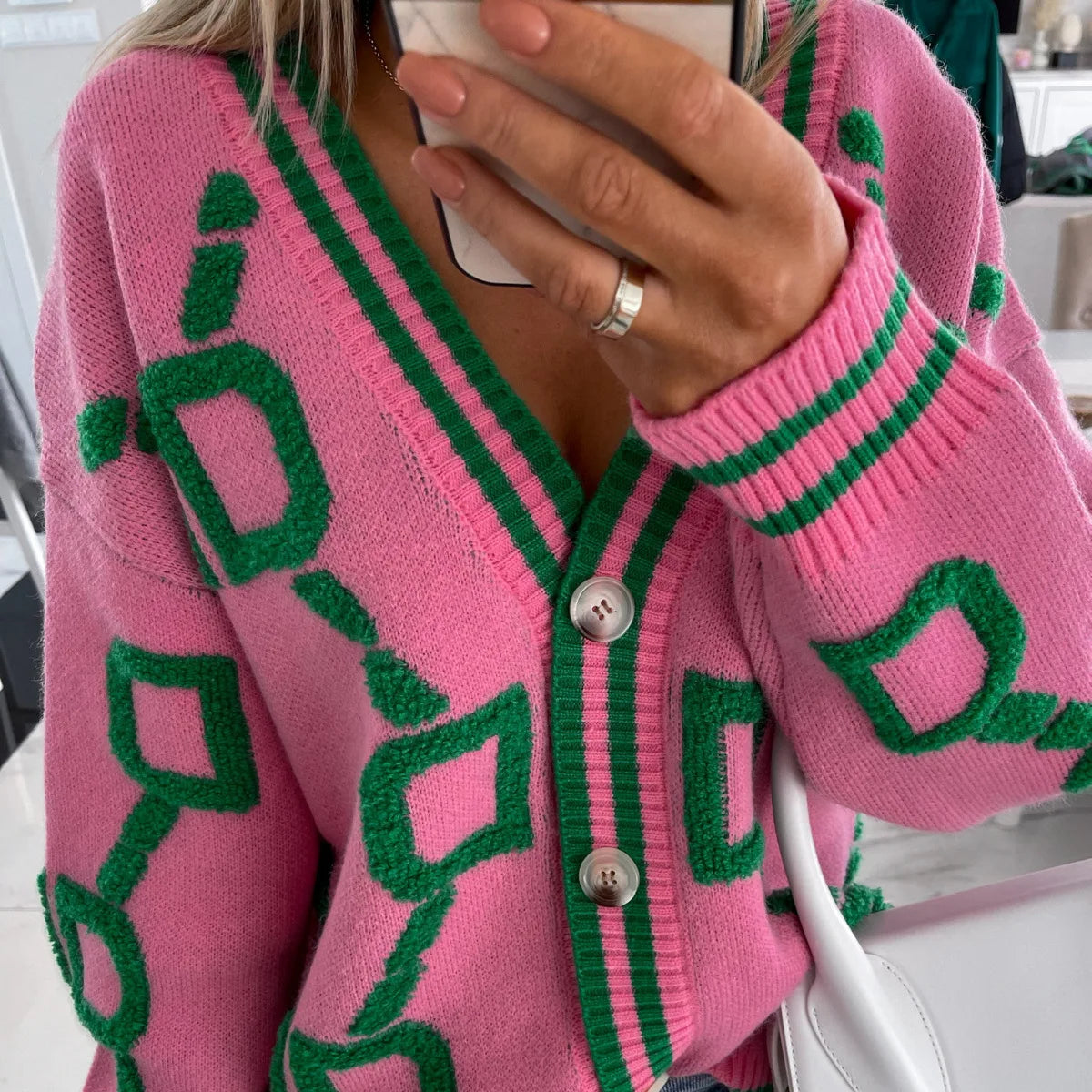 Autumn Winter Jacquard Knitted Coat Women Fashion V-neck Long Sleeve Single Breasted Knitting Cardigan Coats Female Streetwear