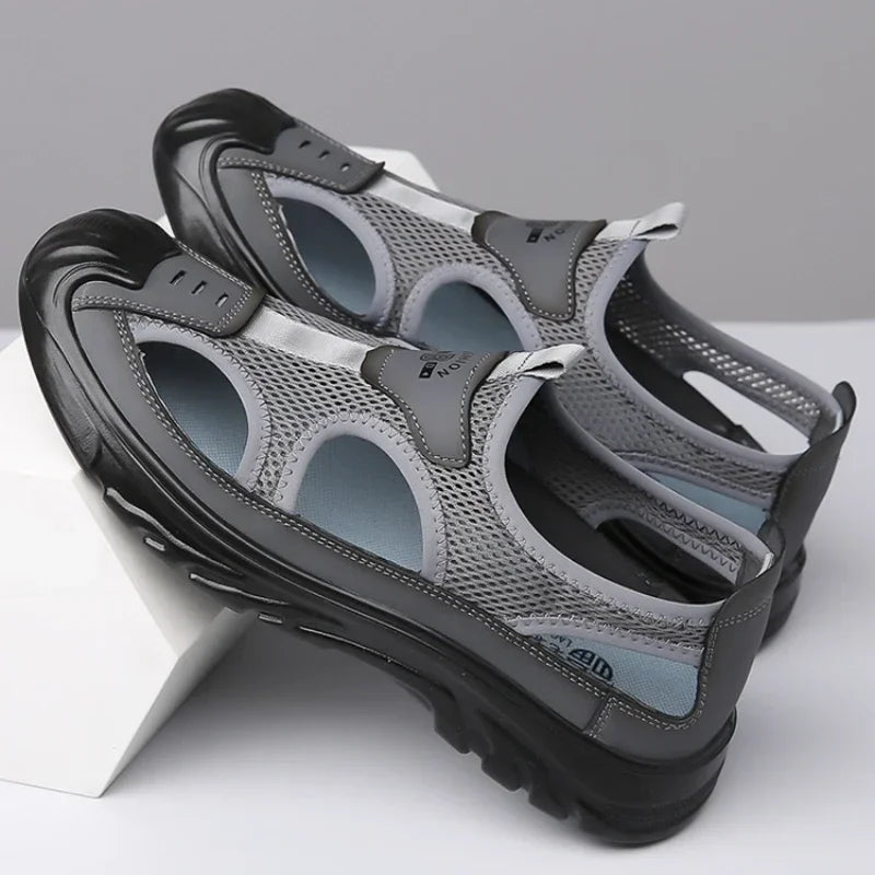 Sandals Breathable Men Shoes Mesh Outdoor Men Hollow Sandals Antiskid Beach Sandals Flats Footwear Zapatillas Hombre 2025