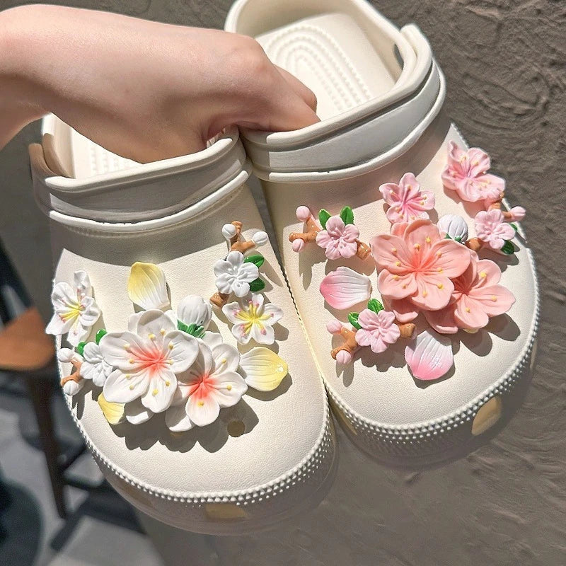 New Hot Fashion shoe Charms for Creative Branches and Flowers Clogs Shoe Buckle Cute shoe Accessories Decoration for Girls Gift